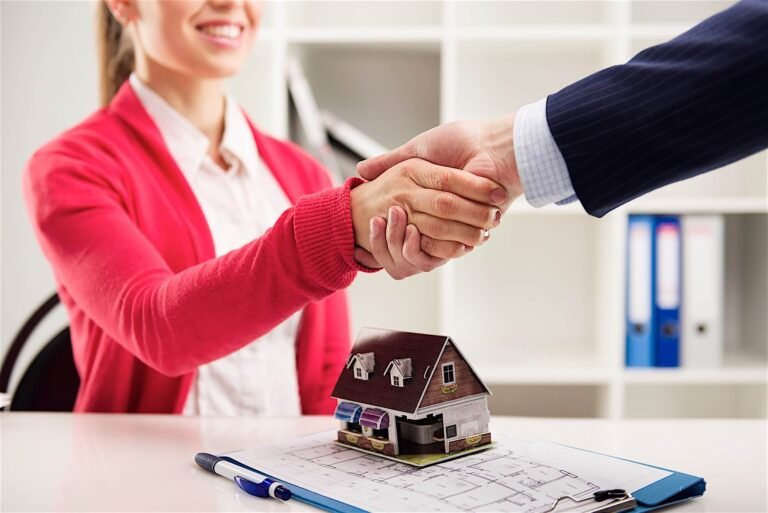 The Ultimate Guide to Hiring a Surrey Buying Agent for Your Next Move